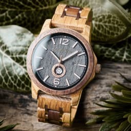 Wooden Men's Watches BOBOBIRD New Fashion Japanese Movement Quartz Wristwatch Week Date Display Custom Name Brand Great Gift