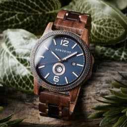Wooden Men's Watches BOBOBIRD New Fashion Japanese Movement Quartz Wristwatch Week Date Display Custom Name Brand Great Gift