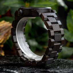 BOBOBIRD Wooden Watch Top Fashion Casual Clock Quartz Wristwatch Engraved Custom Logo Man Watches Best Man Gift Wood Box