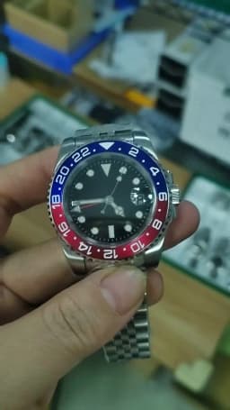 Corgeut 40mm 515 GMT Quartz Wristwatch Stainless Steel Waterproof Luxury Men Watches Top Brand Sapphire Glass Reloj Hombre