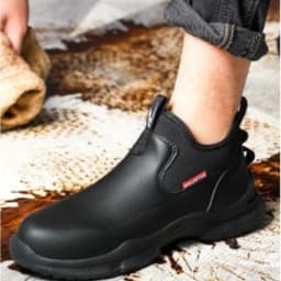 Fashion Men's Shoes Non Slip Waterproof Mens Work Shoes Oil Proof Kitchen Boots Durable Slip on Men Sneakers High Quality Tenis