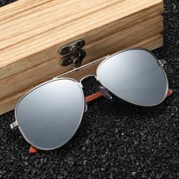 GM Brand Designer Sun Glasses for Women Red Wood Leg With Metal Frame Sunglasses Men Women Wooden Sunglass Gift Paper Box S2801