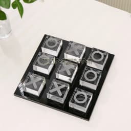Modern Minimalist XO Square Crystal Chessboard Decorative,Black and White Crystal for Living Room Desktop Small Ornament