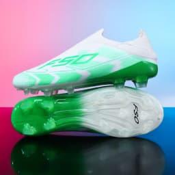 New Men Football Boots High-quality Grass Cleats Mid-top Match Indoor Light Hot-selling Soccer Shoes Sneakers Non-Slip Outdoor