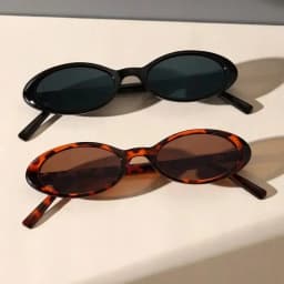 1Pc Sexy and Fashionable Small Oval Sunglasses Retro Fashion Leopard Print Frame Sunglasses Suitable for Travel and Vacation