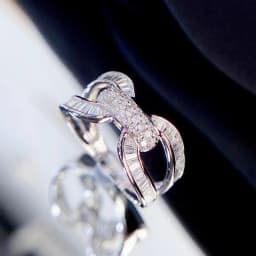 Huitan Creative Design Wedding Rings for Women Modern Fashion New Finger Accessories Engagement Party Temperament Female Jewelry