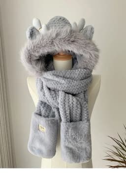 Fashion Elk Antlers Plush Hat Scarf Gloves Women's Winter Ear Protector Thickened Lei Feng Hat Cycling Ski Cap Wind Proof