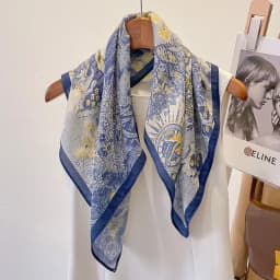 Elegant Grey Fashion Square Scarf 68cm Women's Neck Protection Artistic Style Multi-Functional Korean Version Winter Spring