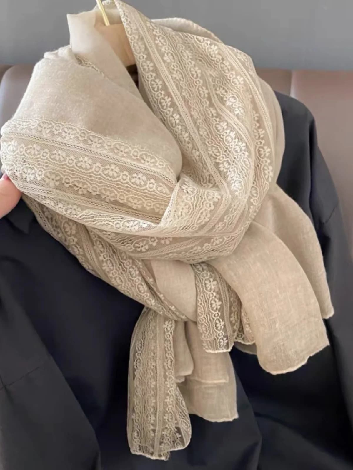 Spring Autumn New Style Long Lace Splicing Versatile Women's Scarf Fashionable Neck Protection Shawl Artistic Cotton Linen Th...