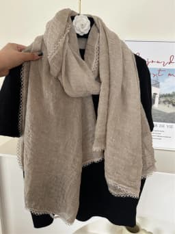 Lace Trim Ladies Scarf Versatile Fashionable Neck Warmer Silk Scarf Shawl Shoulder Wrap Decorative Accessory for Autumn Winter