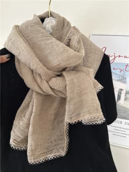 Lace Trim Ladies Scarf Versatile Fashionable Neck Warmer Silk Scarf Shawl Shoulder Wrap Decorative Accessory for Autumn Winter