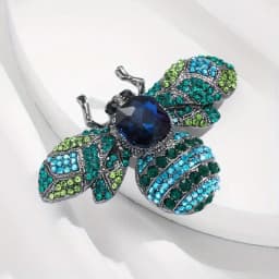 SKEDS Luxury Exaggerated Vintage Women Crystal Bee Brooch Pin Fashion Elegant Lady Exquisite Insect Rhinestone Badges