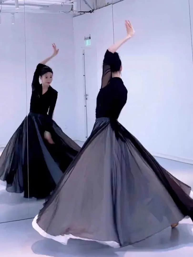 Black White Double Layered Chiffon Skirt 360 Degree Rotation Dance Costume New Style Human World Dancewear Maxi Skirt