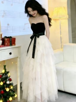 Elegant Champagne Color Wedding Dress Sexy mid Waist A-Line Skirt Long Evening Gown for Hostess Performance Wedding Engagement