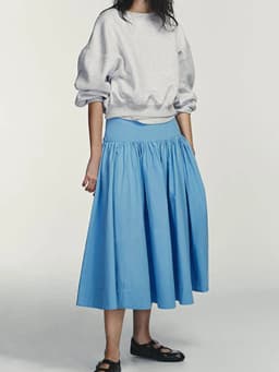 Spring New Arrival Women's Fashionable High Waist Midi Skirt Versatile Slimming Fluffy 2026 Seasonal Trendy Ethnic Costume