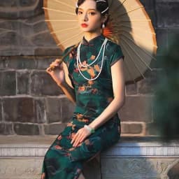 2025 New Version Improved Chinese Qipao Dress for Women Silk Material Thickened Spring Season Wedding Dress Ladies Frock