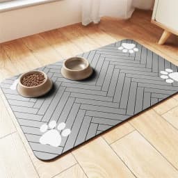 .Diatomaceous Mud Absorbent Pet Placemat For Food And Water Bowl With Waterproof Quick-Dry Rubber Backing Non-Slip Home Pet Mat