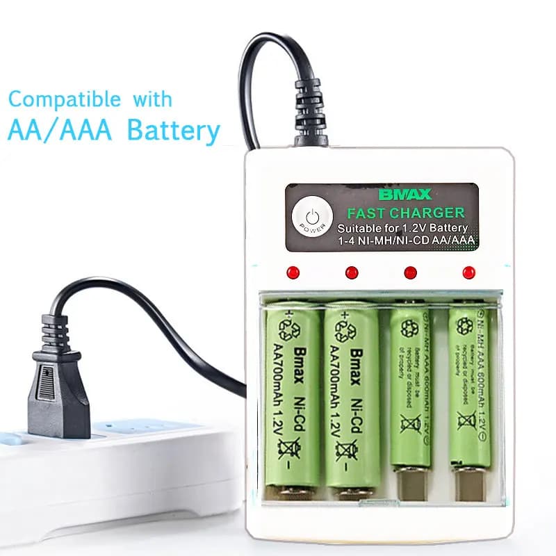 AA / AAA Battery Charger 2 4 Slots AC 110V 220V For NI-MH /NI-CD AA AAA Charging 1.2V Rechargeable Battery Charger