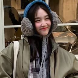 Korean Ins Contrasting Color Straps Earmuffs for Women Winter Fashion Versatile Thermal Ear Protectors Plush Pullover Hats