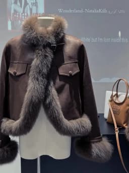 Women's Short Suede Fur Jacket 2025 Spring Autumn New Style Eco-friendly Commute Style Loose Fit with Fur Collar Warmth