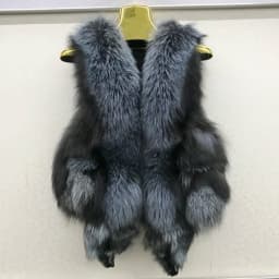 2026 New Style Women Winter Natural Fox Fur Vest Warm Soft 100% Genuine Fox Fur Gilet Lady Quality Real Fox Fur Sleeveless Coat
