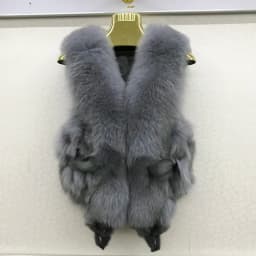 2026 New Style Women Winter Natural Fox Fur Vest Warm Soft 100% Genuine Fox Fur Gilet Lady Quality Real Fox Fur Sleeveless Coat