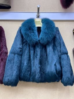 100% Genuine Whole Skin Real Rabbit Fur Coat With Luxury Natural Fox Fur Collar Jacket Full Pelt Rabbit Fur Overcoat