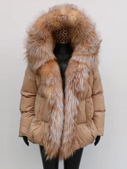 Fashion Outerwear Luxury 20234Winter Women Coat White Duck Down Jacket Super Large Real Silver Fox Fur Hooded Collar with Knit S