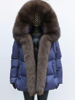 Fashion Outerwear Luxury 20234Winter Women Coat White Duck Down Jacket Super Large Real Silver Fox Fur Hooded Collar with Knit S
