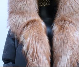 Fashion Outerwear Luxury 20234Winter Women Coat White Duck Down Jacket Super Large Real Silver Fox Fur Hooded Collar with Knit S