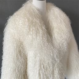 Mongolian Fur Coats Fur Lapel Jacket Women Elegant White Fluffy Solid Thicken Warm Long Sleeves Coats Winter Chic Oversize Lady
