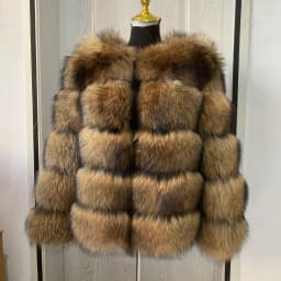 New Women's Raccoon Fur Coat Luxury Multiple Short and Hooded Natural Raccoon Fur Women's Jacket Winter