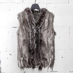 VR001 Womens Natural Real Rabbit Fur Vest With Raccoon Fur Collar Waistcoat/jackets Rex Rabbit Knitted Winter
