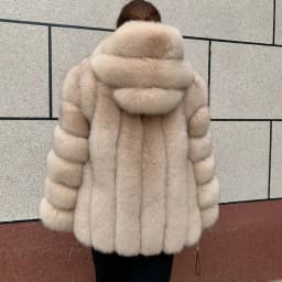 HUAQIUMEISI Women's Vertical Hooded Real Fox Fur Coat for Winter Fashion Natural Fur Jacket Vertical Hooded Raccoon Fur Coat