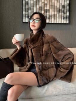 HDHOHR 2026 New Natural Mink Fur Coat Women Real Mink Fur Coat OutwearPark With Fur High Quality Female Warm Thick Winter Jacket
