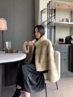 HDHOHR 2026 New Natural Mink Fur Coat Women Real Mink Fur Coat OutwearPark With Fur High Quality Female Warm Thick Winter Jacket