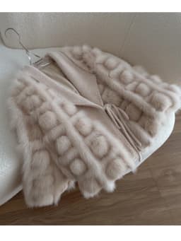 2025 New Style Real Fox Fur Coat Winter Women Loose Style Knitted Cardigan Jacket blended Thick Warm