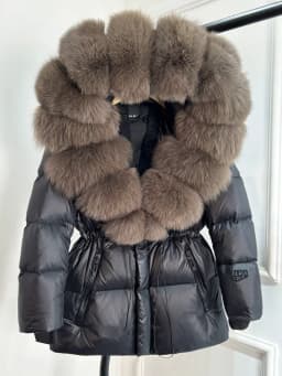 2025 New Winter Glossy Waterproof Puffer Coat Women Real Fox Fur Hooded Belted Thick Warm 90% White Goose Down Mid Long Jacket