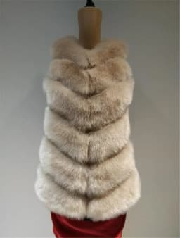 Women's Fur Vest Padded Jacket Short Length Warm Autumn Winter Outerwear Fashion Street Style No Hat Included Standard Fit