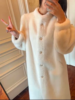 Warm Faux Mink Collar Thickened Long Coat Women's Loose Fit Mid-Length Elegant Fluffy Outerwear for Winter Outdoor Youth