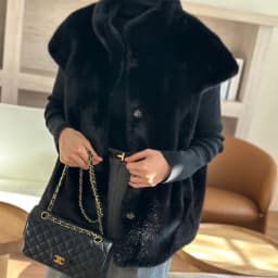 Chic High Collar Short Fur Vest Women's Fashion Slim Fit Winter Coat Water Rabbit Fur Shoulder Pad Jacket Stylish Versatile