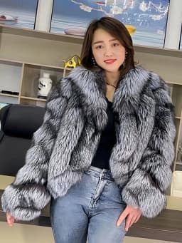 Women's Fur Real Fox Fur Coat Long Sleeve Luxury Natural Fox Cloth Turn Down Collar