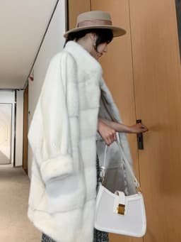 HDHOHR 2026 New Import Real Mink Fur Coats Women High Quality Winter Warm Thick Natural Mink Fur Jackets Female Oversize