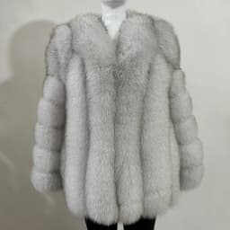 BEIZIRU Winter Woman Real Fox Fur Coat Warm Fashion Natural New Luxury Style Long Sleeve Fashion Girls Jacket