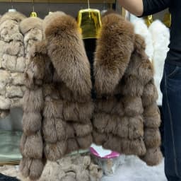 HUA QIU MEI SI Women's Natural Fox Fur Jacket with Fox Collar for Winter Warmth, Short Style Real Fox Fur Leather Jacket