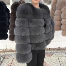 QUEENTINA 50cm Real Fox Fur Coat Women'S New Fashion Winter Furry 2025 Leather And Skin White Clothing Natural New & Jackets