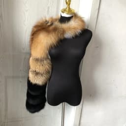 HUAQIUMEISI Natural Real Fox Fur Single and Double Sleeves Women Fur Coat with a Pair of Sleeves Natural Raccoon Fur Jackets