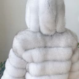 2026 Women's Real Fox Fur Coat Natural Warm Thick High Quality Full Sleeve Hooded Short Jacket Fashionable Winter Outerwear