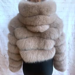 2026 Women's Real Fox Fur Coat Natural Warm Thick High Quality Full Sleeve Hooded Short Jacket Fashionable Winter Outerwear