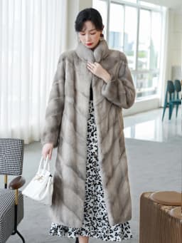 HDHOHR 2026 100% Real Mink Fur Coat Women Long High Quality Natural Mink Fur Jackets Winter Thick Warm Luxury Female Fur Parkers